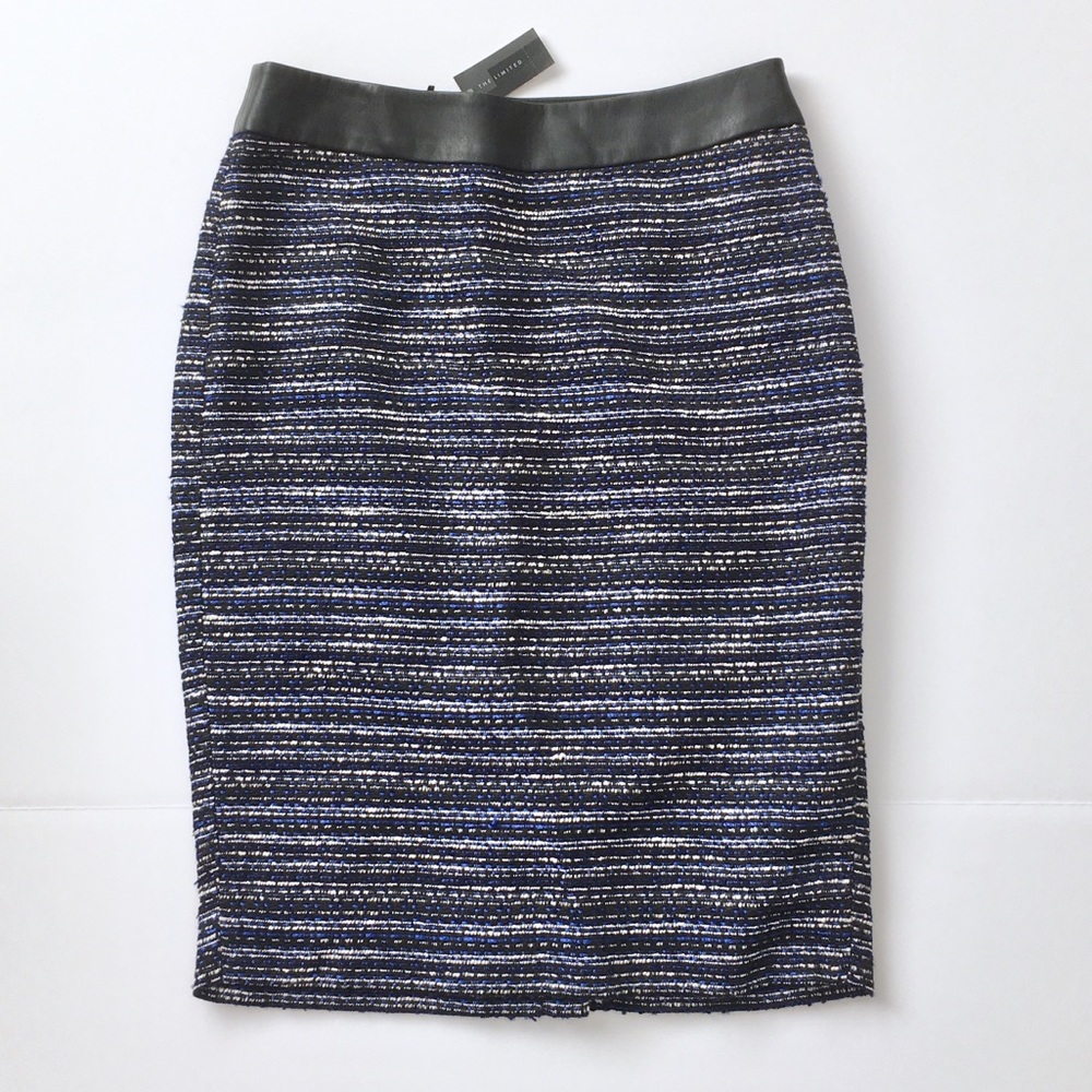 🆕 The Limited Tweed Skirt